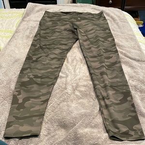 Onzie, XL workout leggings